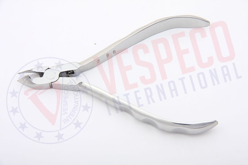 Nail & Cuticle Nippers